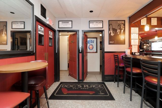 1264 Granby Rd, Chicopee, MA 01020