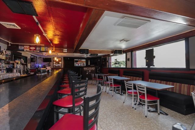 1264 Granby Rd, Chicopee, MA 01020