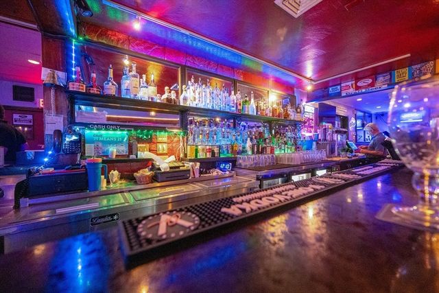 1264 Granby Rd, Chicopee, MA 01020