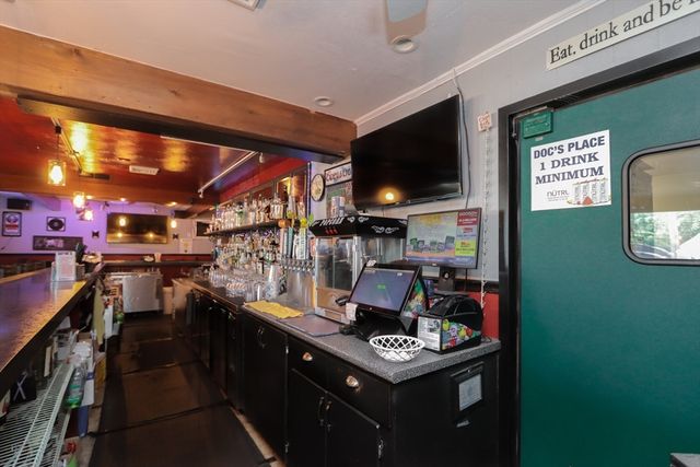 1264 Granby Rd, Chicopee, MA 01020