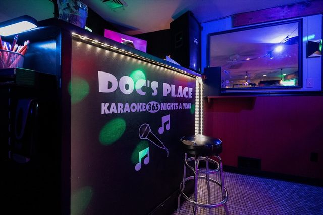 1264 Granby Rd, Chicopee, MA 01020