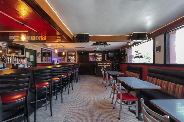 1264 Granby Rd, Chicopee, MA 01020