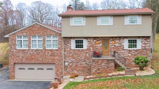 170 Eisaman Road, Hempfield Twp, PA 15642