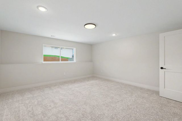 2591 N Doris Court, Wichita, KS 67205