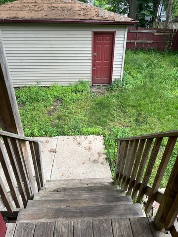 7225 S Princeton Avenue, Chicago, IL 60621