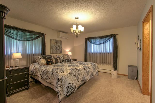 2755 Holly Street S, Cambridge, MN 55008