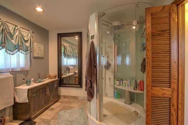 2755 Holly Street S, Cambridge, MN 55008