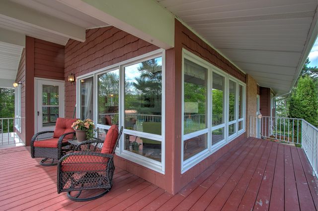 2755 Holly Street S, Cambridge, MN 55008