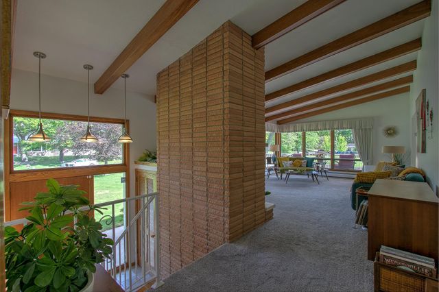 2755 Holly Street S, Cambridge, MN 55008
