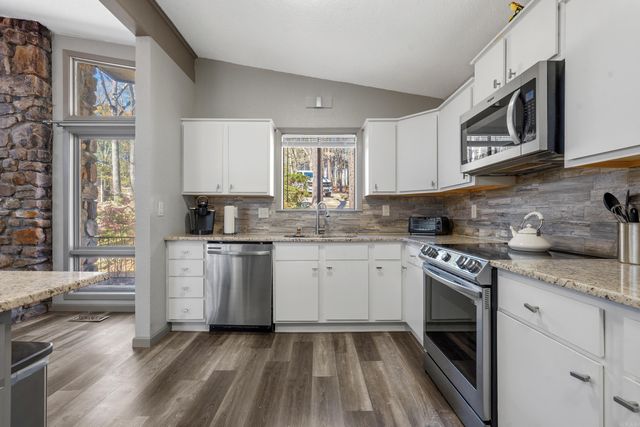 11 Ona Lane, Hot Springs Village, AR 71909