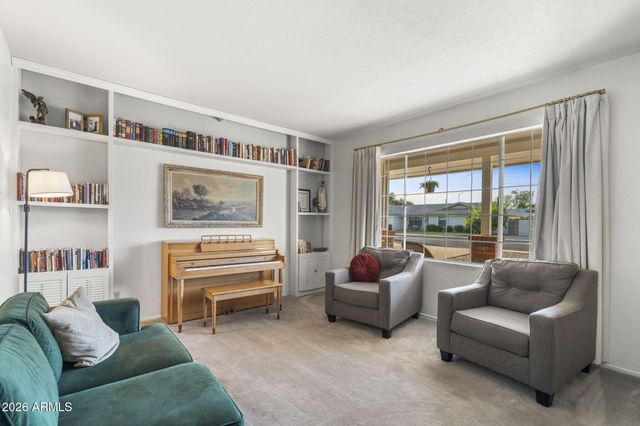 1717 E HALE Street, Mesa, AZ 85203