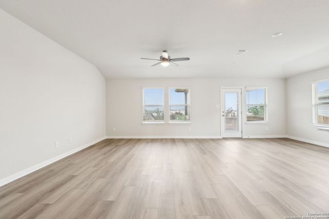 112 Shelton Pass, Cibolo, TX 78108