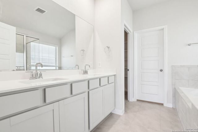 112 Shelton Pass, Cibolo, TX 78108