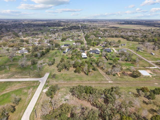2603 Whispering Pine Drive, Alvin, TX 77511