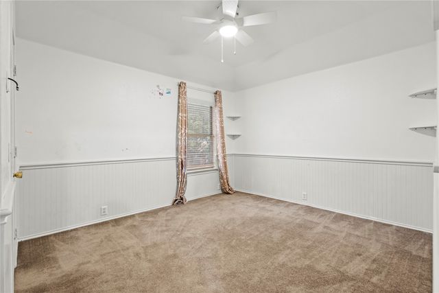 3813 Oak Leaf Lane, Bedford, TX 76021