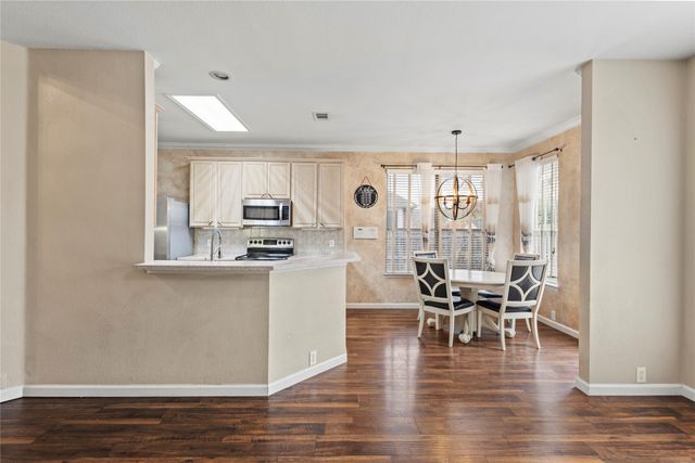 3813 Oak Leaf Lane, Bedford, TX 76021