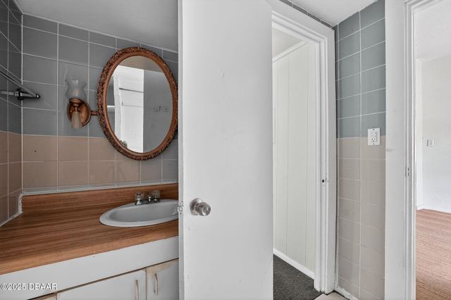 146 Kingston Avenue, Daytona Beach, FL 32114