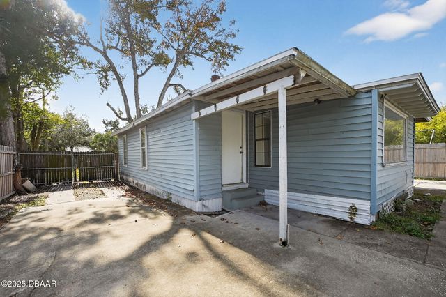 146 Kingston Avenue, Daytona Beach, FL 32114