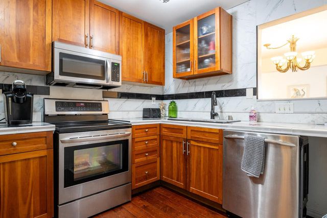 4215 N 100th STREET #302, Milwaukee, WI 53222