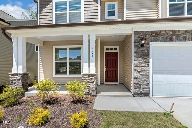 605 Hampton Crest Court, Fuquay Varina, NC 27526