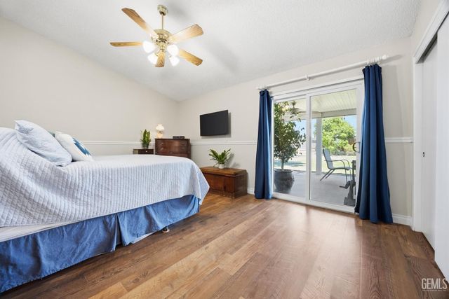 3716 Piedmont Avenue, Bakersfield, CA 93312