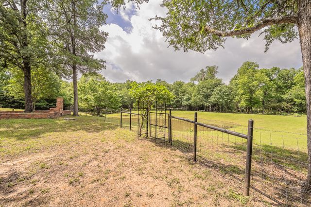 10248 N Poetry Lane, Poetry, TX 75160