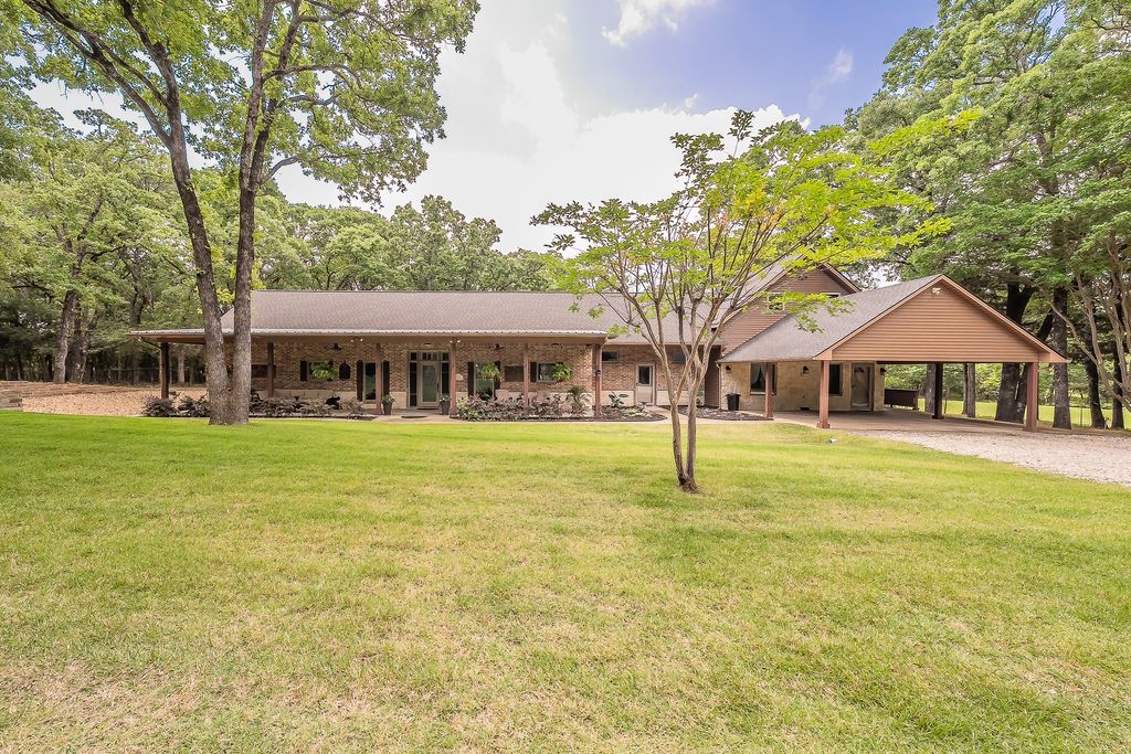 10248 N Poetry Lane, Poetry, TX 75160