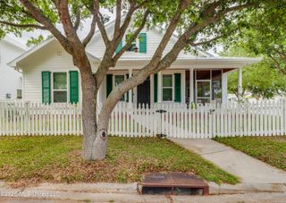400 John Baptiste Street, Bay Saint Louis, MS 39520