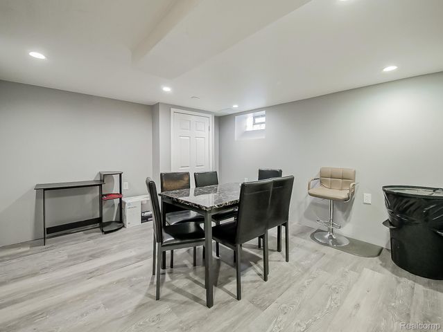 13912 Woodmont Avenue, Detroit, MI 48227