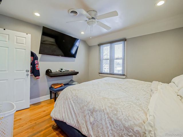 13912 Woodmont Avenue, Detroit, MI 48227