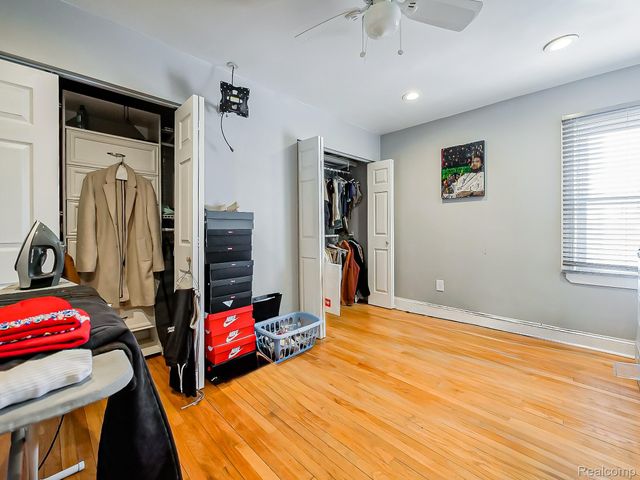 13912 Woodmont Avenue, Detroit, MI 48227