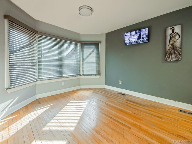 13912 Woodmont Avenue, Detroit, MI 48227