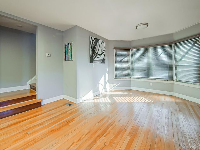 13912 Woodmont Avenue, Detroit, MI 48227