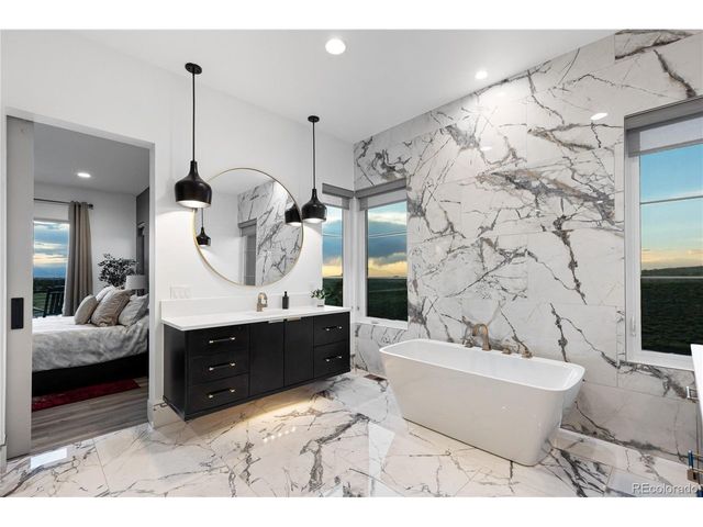 10689 Shadow Pines Rd, Parker, CO 80138