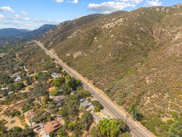 9704 Del Dios Highway, Escondido, CA 92029