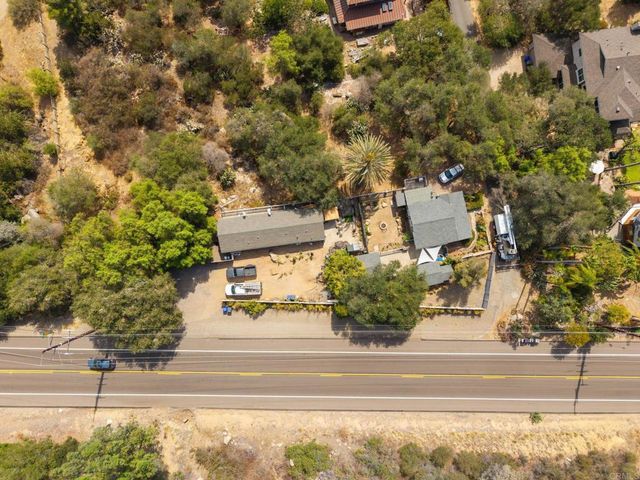 9704 Del Dios Highway, Escondido, CA 92029
