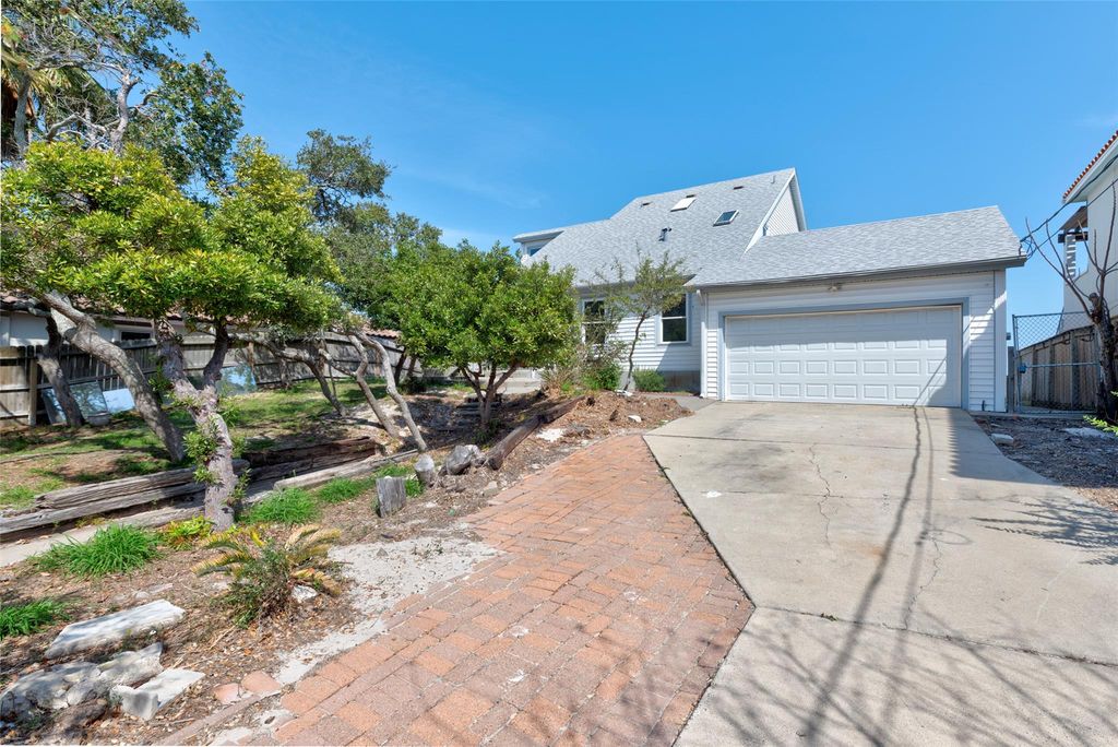 14322 Playa Del Rey, Corpus Christi, TX 78418