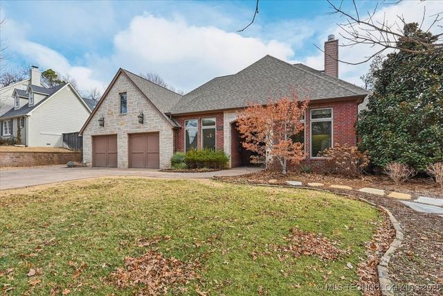 3833 S Victor Avenue, Tulsa, OK 74105