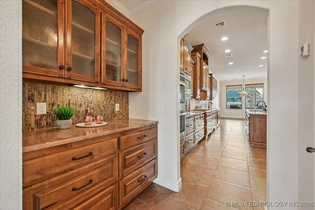 3833 S Victor Avenue, Tulsa, OK 74105