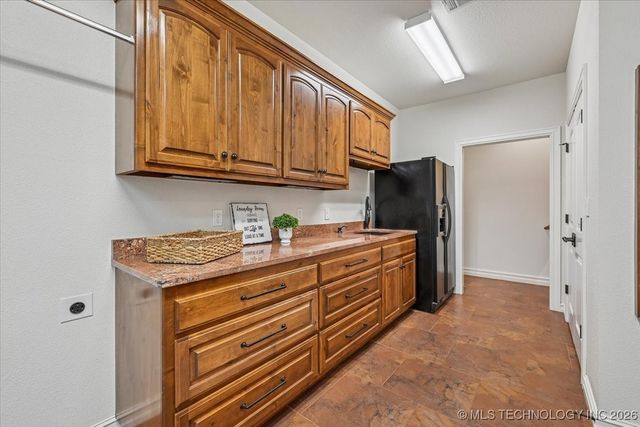 3833 S Victor Avenue, Tulsa, OK 74105