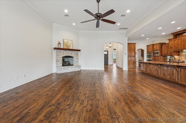 3833 S Victor Avenue, Tulsa, OK 74105