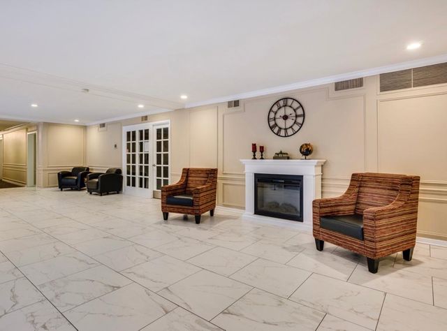 2909 N Sheridan Road 1306, Chicago, IL 60657