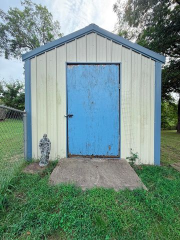 58920 E 102 Road, Miami, OK 74354