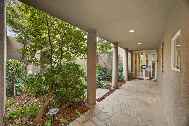 4257 Winding Woods Way, Fair Oaks, CA 95628