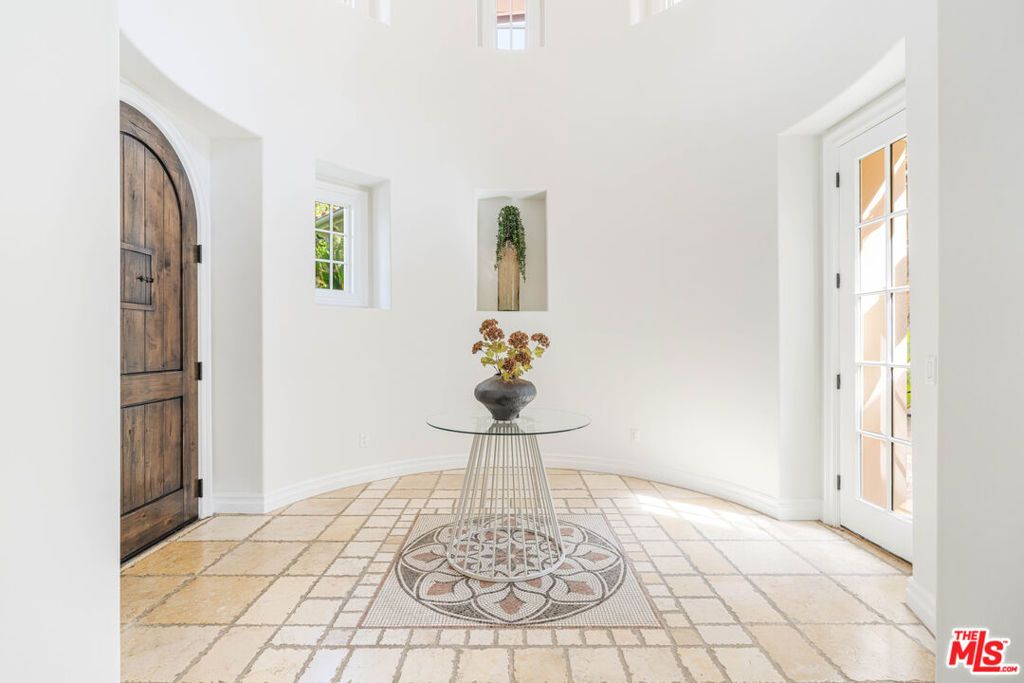4131 Prado De Los Caballos, Calabasas, CA 91302 — photo 2
