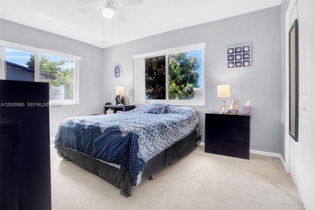 7481 NW 11th Pl, Plantation, FL 33313