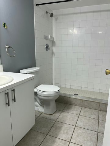 1000 Crestwood Court S 1009, Royal Palm Beach, FL 33411