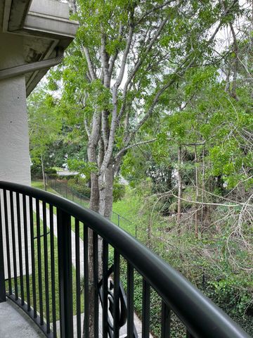 1000 Crestwood Court S 1009, Royal Palm Beach, FL 33411