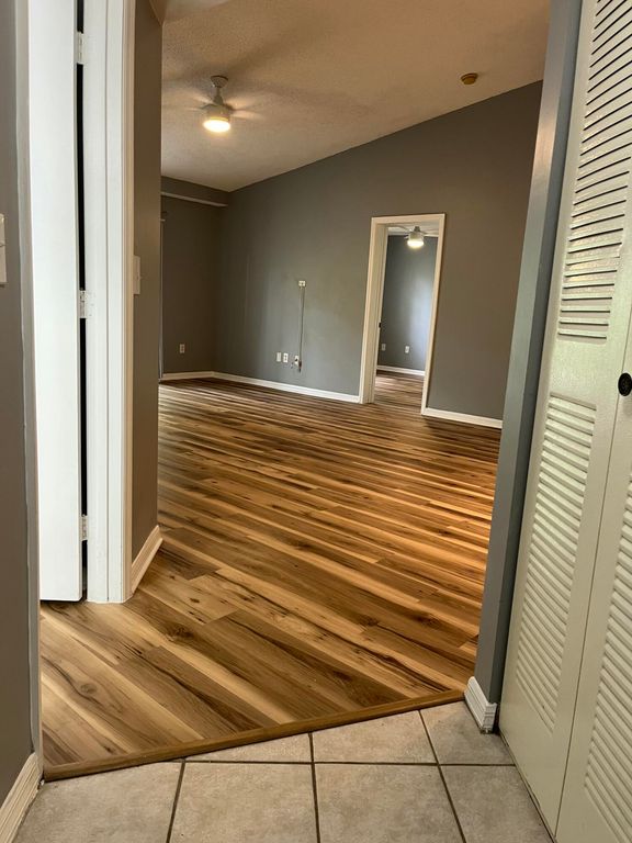 1000 Crestwood Court S 1009, Royal Palm Beach, FL 33411