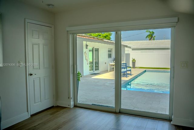 1640 NE 59th Place, Fort Lauderdale, FL 33334